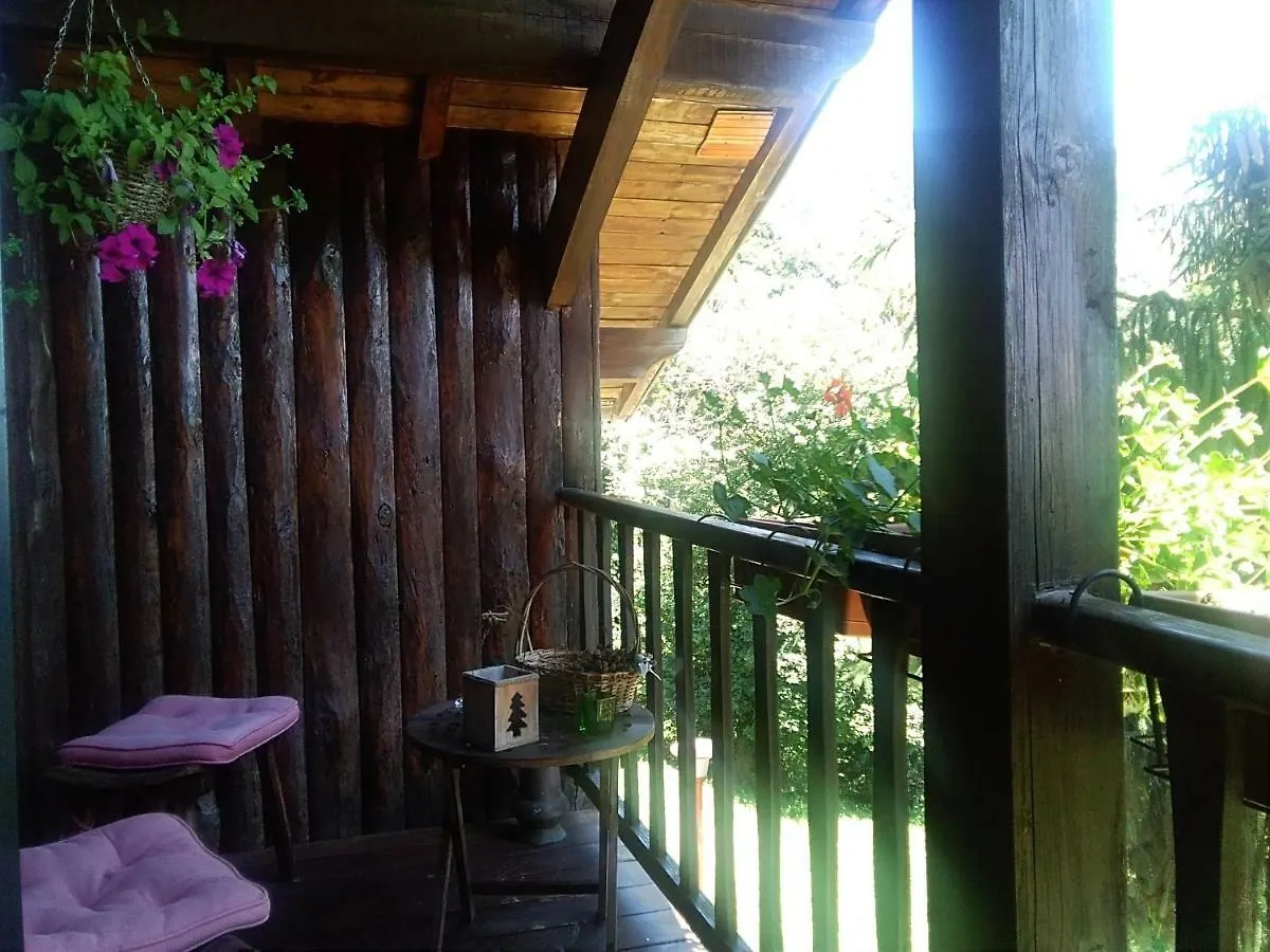 B&B La Capanna Rossa San Romolo Bed & Breakfast